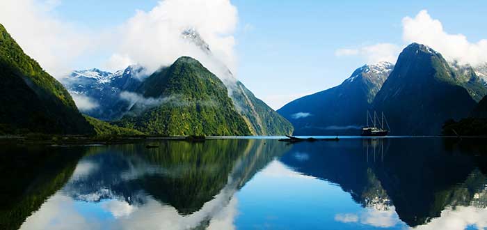 Qué-ver-en-Nueva-Zelanda-Milford-Sound
