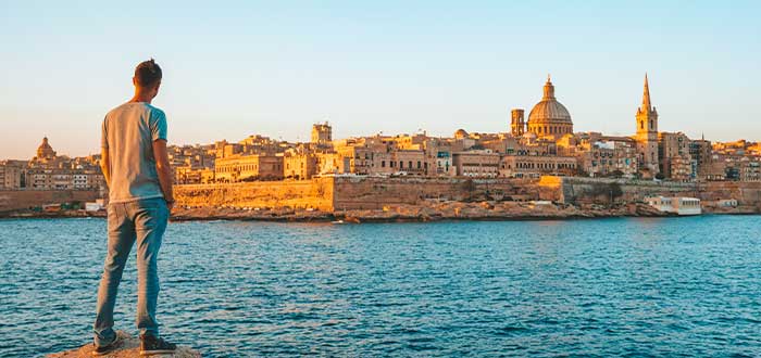 Pasos para encontrar trabajo para estudiantes en Malta