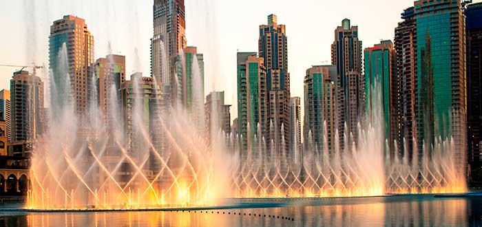 Dubai-Fountain